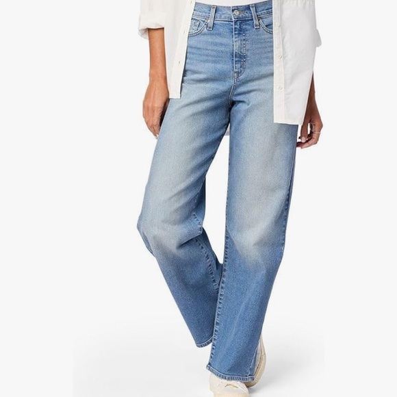 NWOT Levi’s Classic Blue Denim Jeans -8/29 - Picture 4 of 8